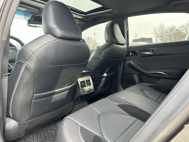 2022 Toyota Avalon Hybrid XSE Nightshade