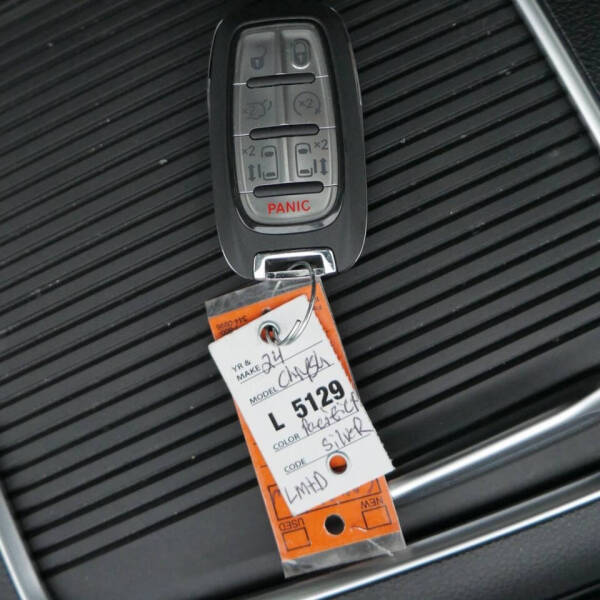 2024 Chrysler Pacifica Limited