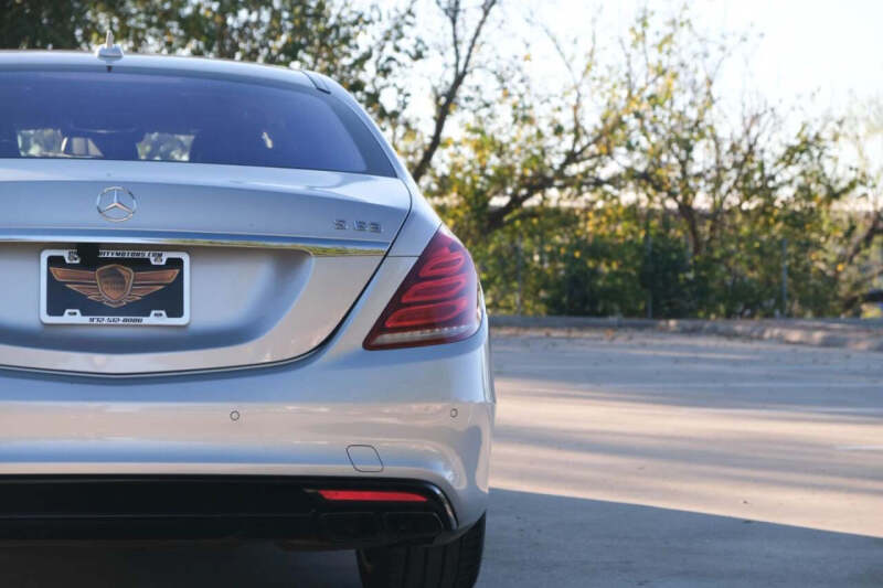 2017 Mercedes-Benz S-Class AMG S 63