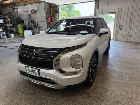2024 Mitsubishi Outlander