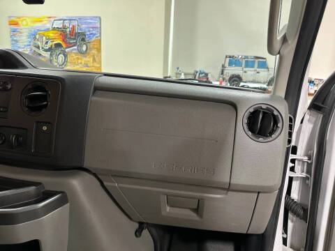 2013 Ford E-Series E-150