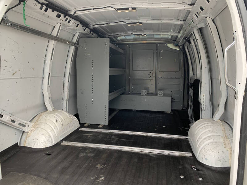 2017 Chevrolet Express 2500