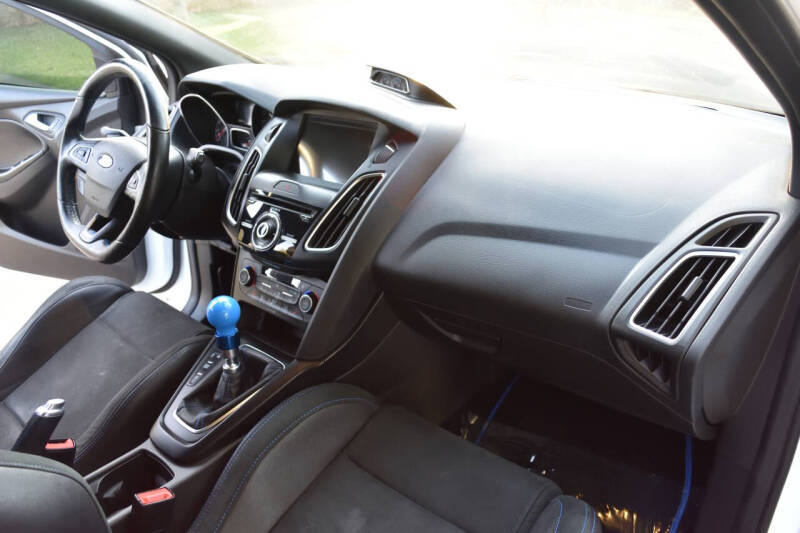 2016 Ford Focus RS
