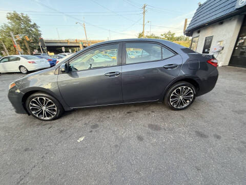 2015 Toyota Corolla S