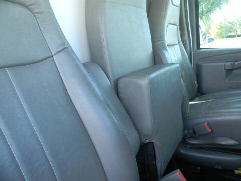 2017 GMC Savana 3500