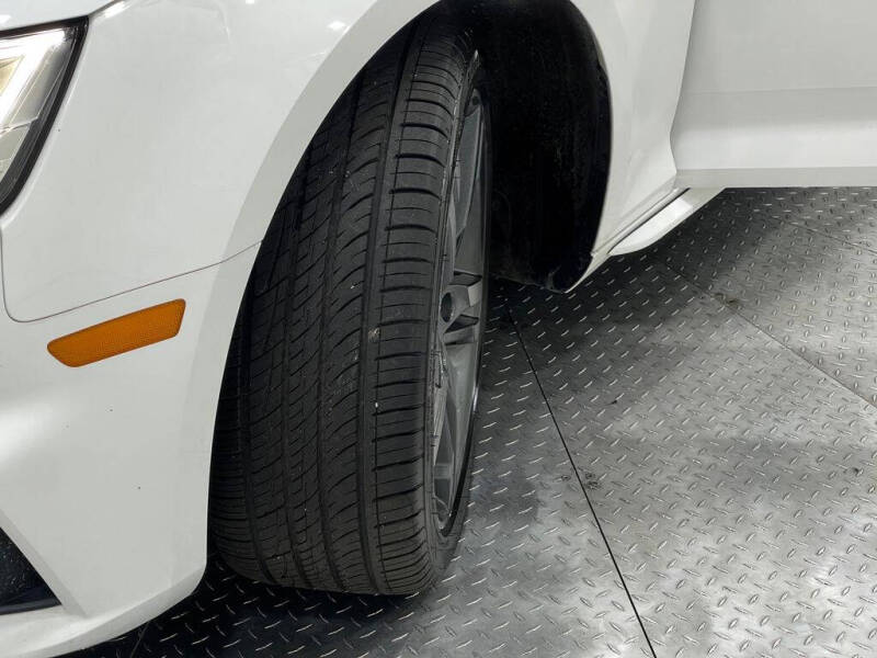 2017 Audi A4 2.0T quattro Premium Plus