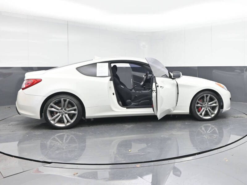 2010 Hyundai Genesis Coupe