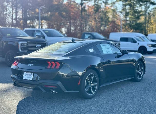 2025 Ford Mustang EcoBoost