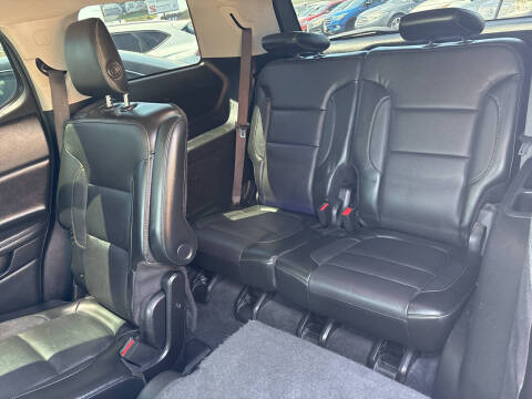 2017 GMC Acadia SLT-1