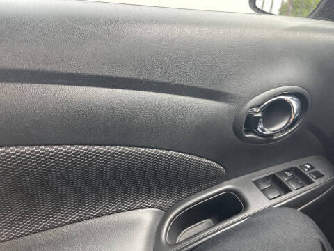 2018 Nissan Versa S