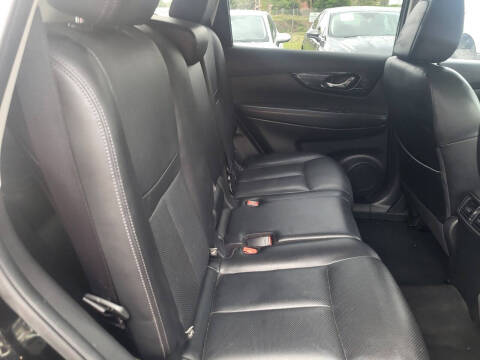 2017 Nissan Rogue SL