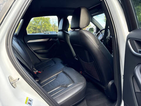 2016 Audi Q3 2.0T quattro Prestige