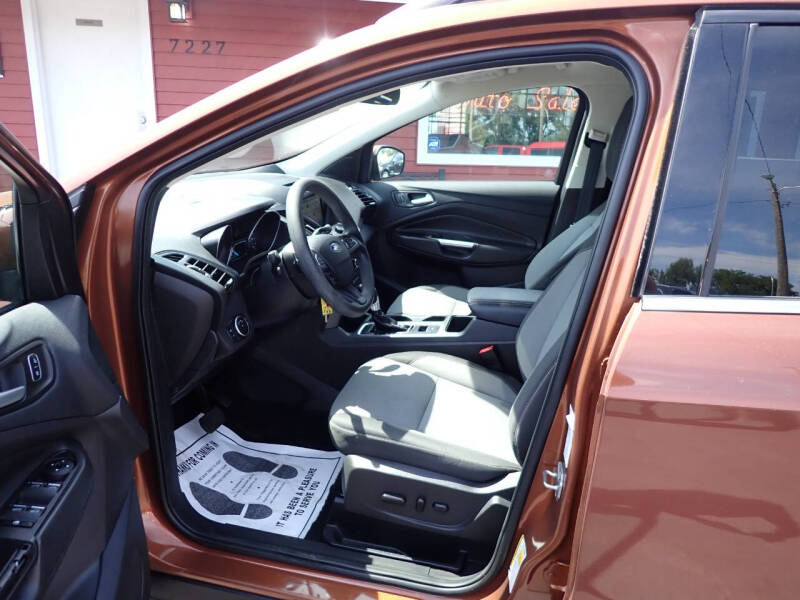 2017 Ford Escape SE