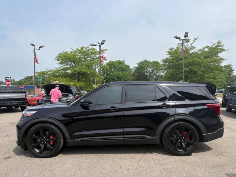 2022 Ford Explorer ST