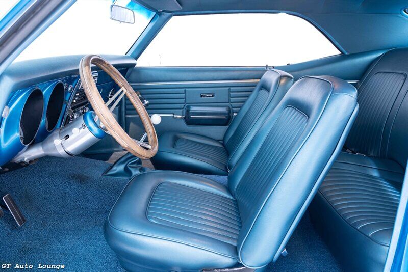 1968 Chevrolet Camaro 32