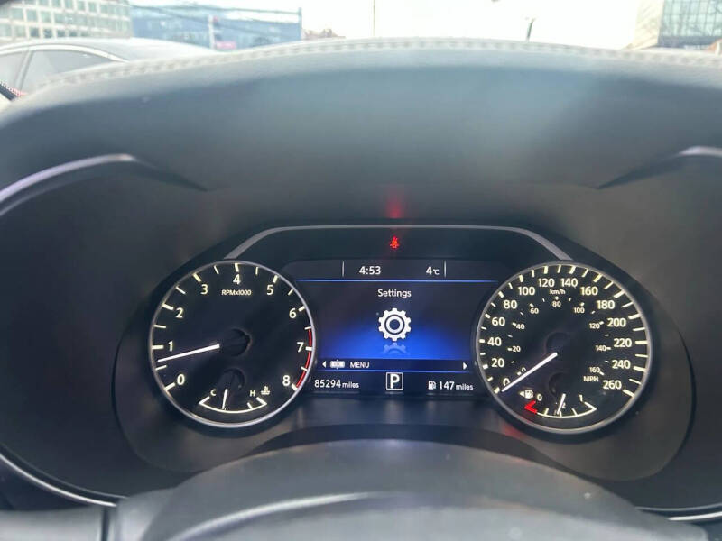 2016 Nissan Maxima Platinum