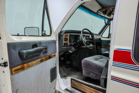 1990 Ford E-Series E-150