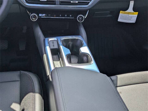 2026 Chevrolet Equinox EV LT 2