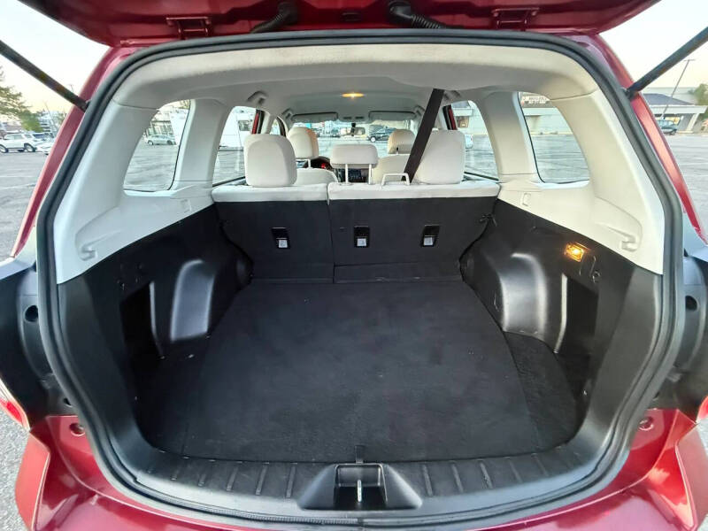 2014 Subaru Forester 2.5i