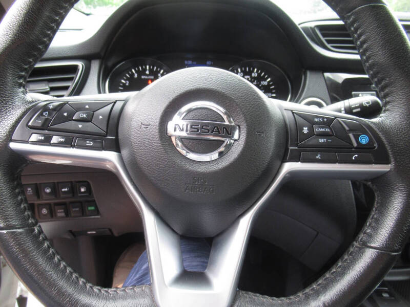 2020 Nissan Rogue