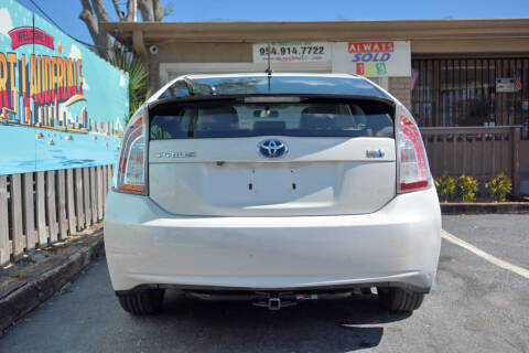 2015 Toyota Prius Three