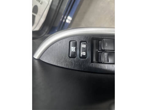 2014 Toyota Prius Two