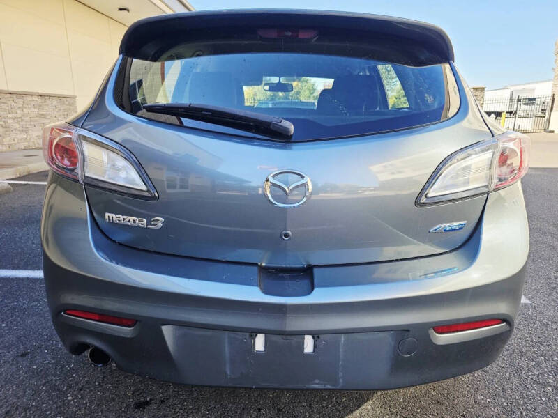 2012 Mazda MAZDA3 i Touring