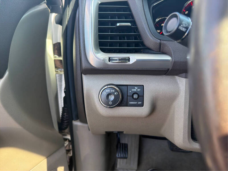 2013 GMC Acadia Denali