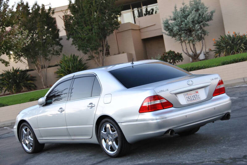 2005 Lexus LS 430