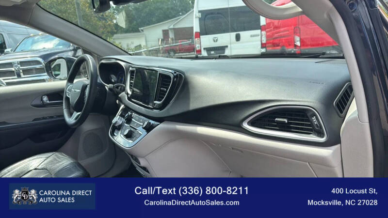 2022 Chrysler Pacifica Touring L