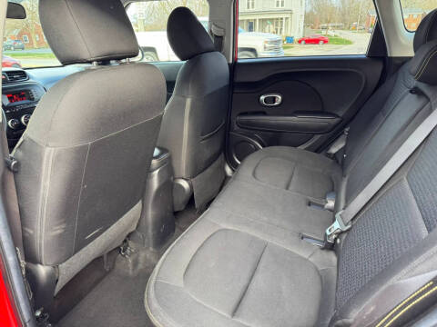2015 Kia Soul +