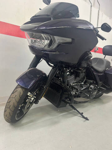2025 Harley-Davidson Super Glide Custom