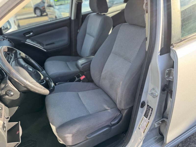 2005 Toyota Matrix XR