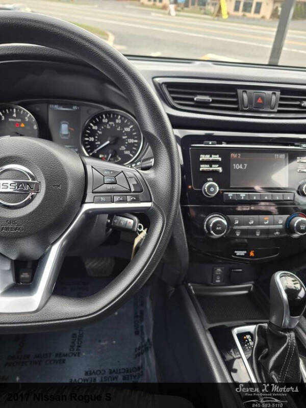 2017 Nissan Rogue