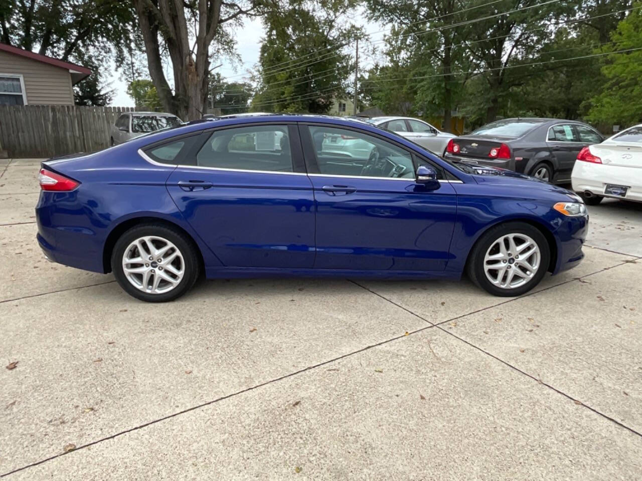 2016 Ford Fusion for sale at Auto Connection in Waterloo, IA