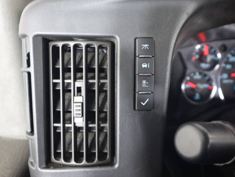 2020 GMC Savana 2500