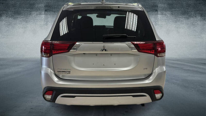 2020 Mitsubishi Outlander