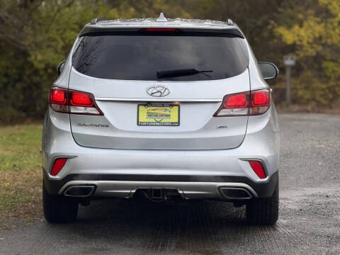 2017 Hyundai Santa Fe SE