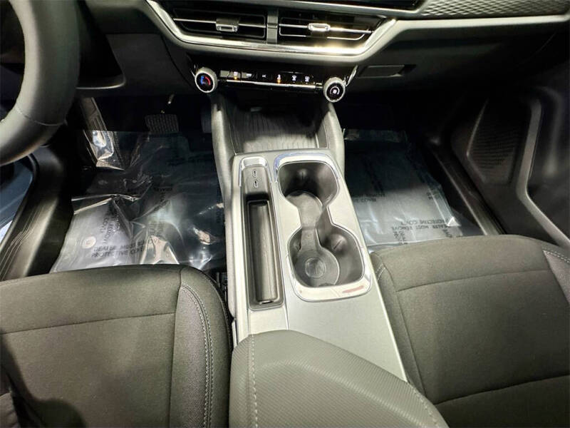 2026 Chevrolet Equinox EV LT 1