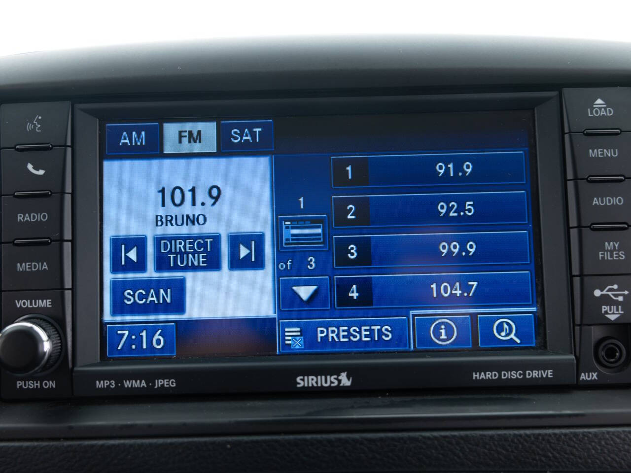 Used Car 2011 Chrysler Town And Country  Touring 4dr Mini Van For Sale Under $10,000 In Coal City, Illinois