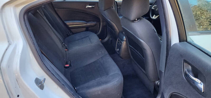 2013 Dodge Charger SE