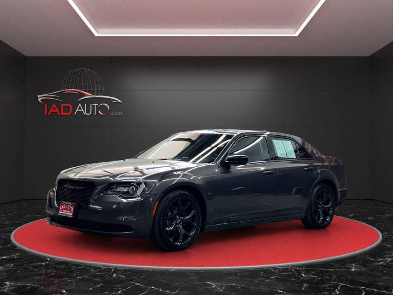 2021 Chrysler 300 Touring