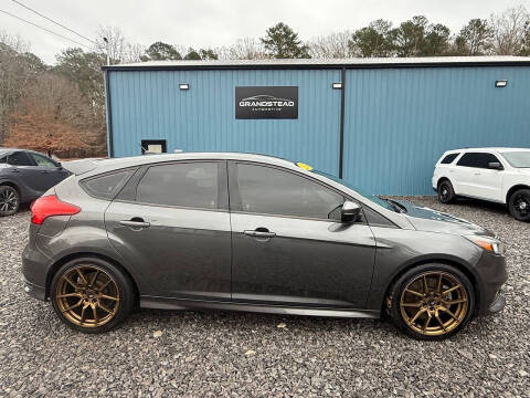 2018 Ford Focus ST