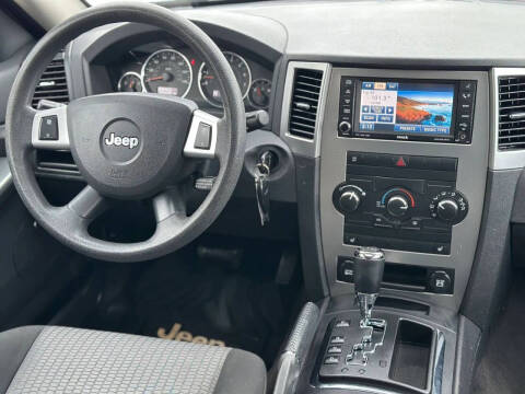 2009 Jeep Grand Cherokee Laredo