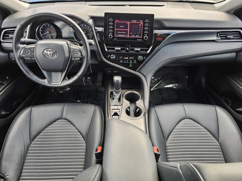 2022 Toyota Camry SE Nightshade