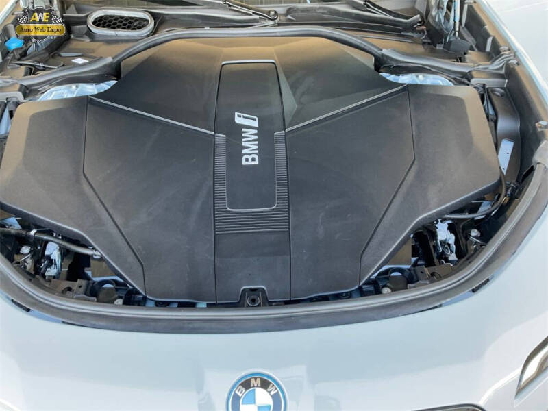 2024 BMW i7 eDrive50