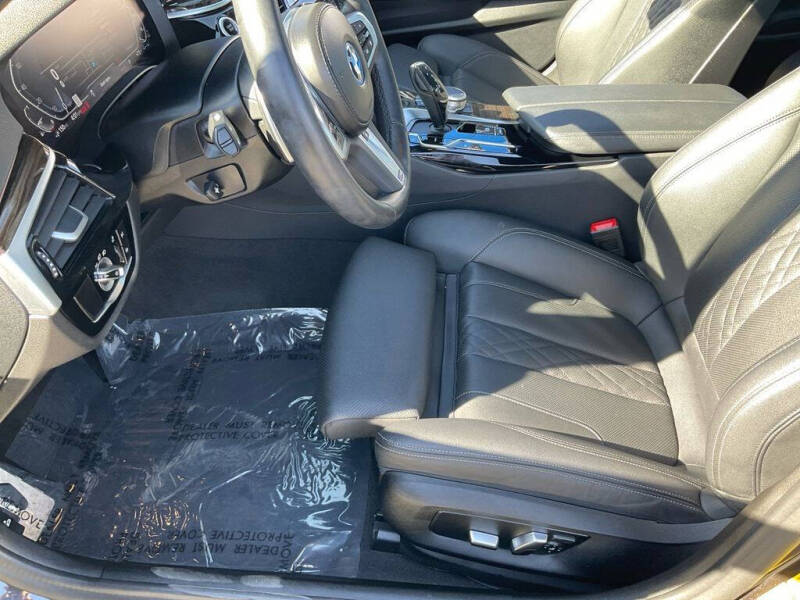 2022 BMW 5 Series 530e