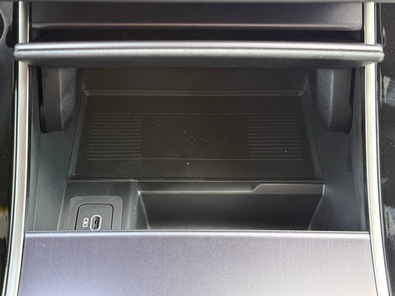 2026 Land Rover Range Rover Evoque P250 Dynamic SE