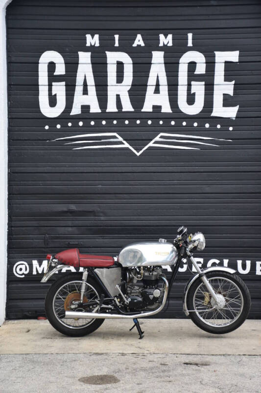 1977 Triumph Boneville T140