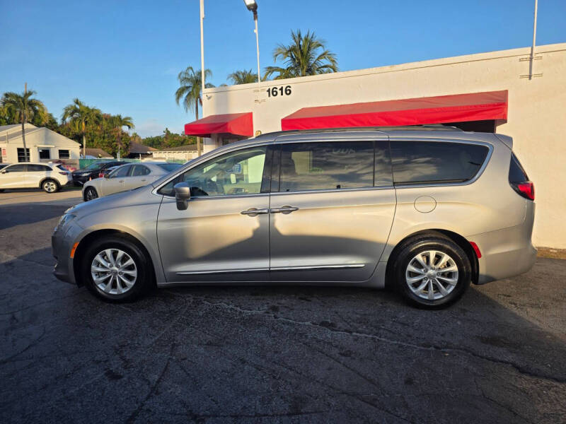 2017 Chrysler Pacifica